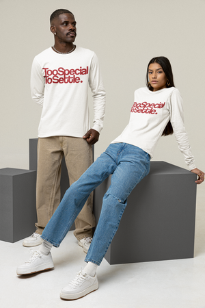 Too Special To Settle Red Unisex Heavy Blend™ Crewneck Sweatshirt